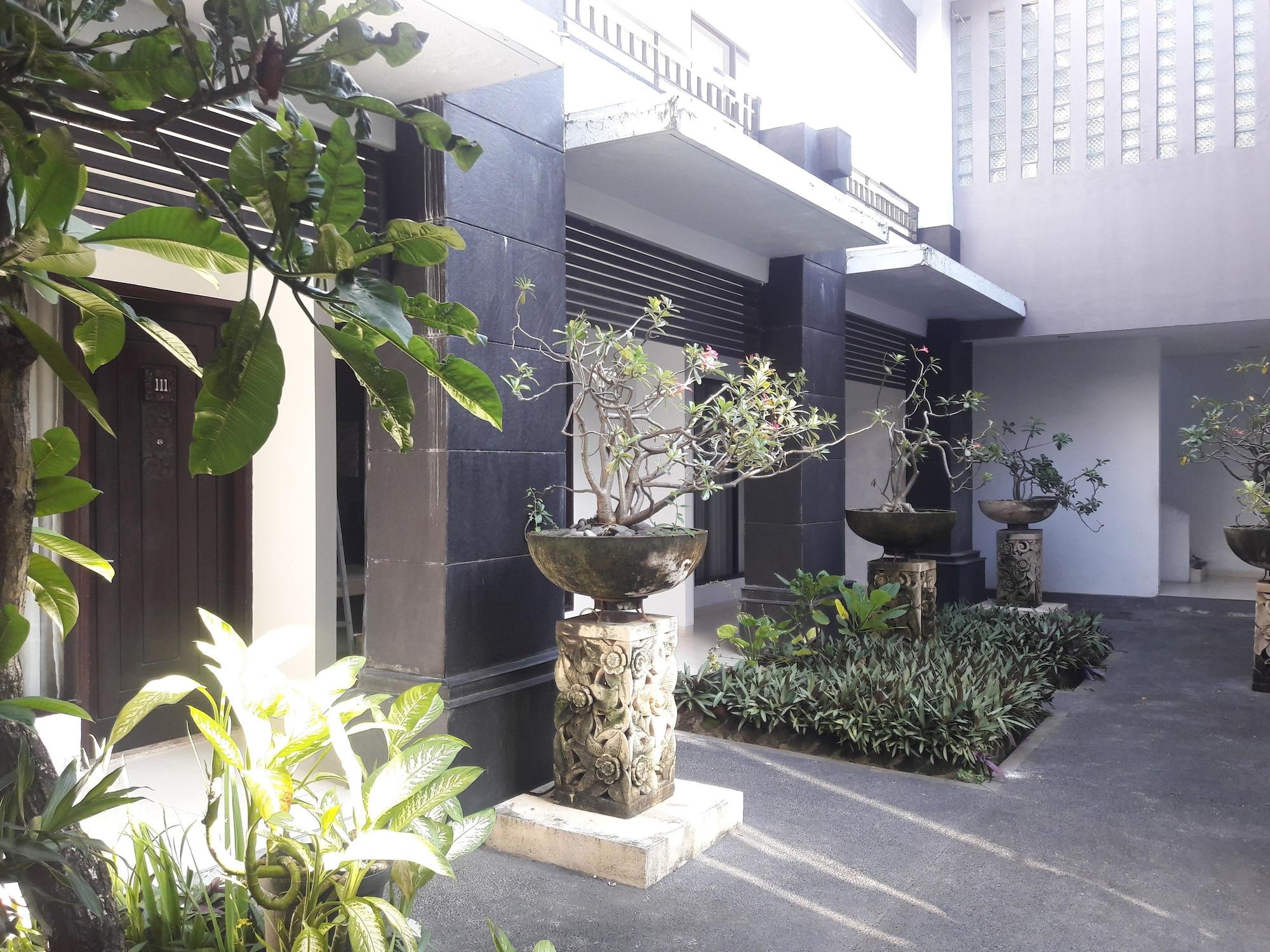 The Radiant Hotel & Spa Tuban  Exterior photo