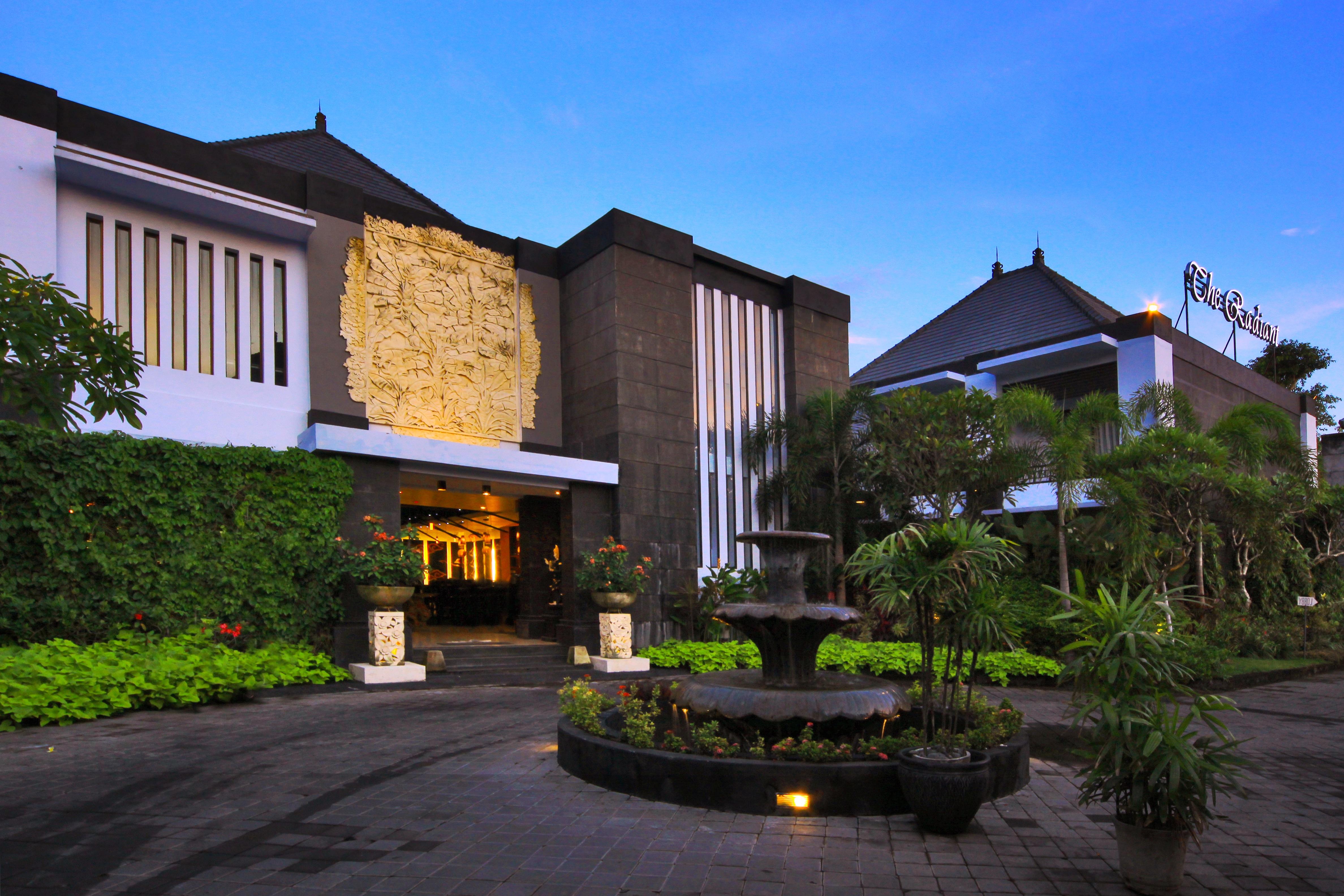 The Radiant Hotel & Spa Tuban  Exterior photo